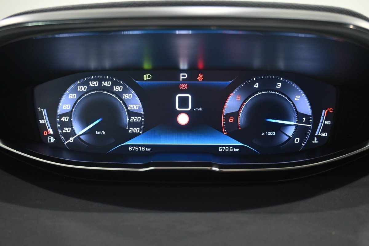 Foto Peugeot 5008 13