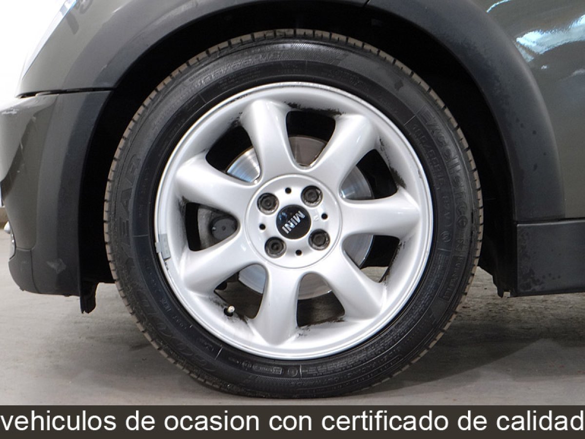 Foto Mini 3 Puertas 31