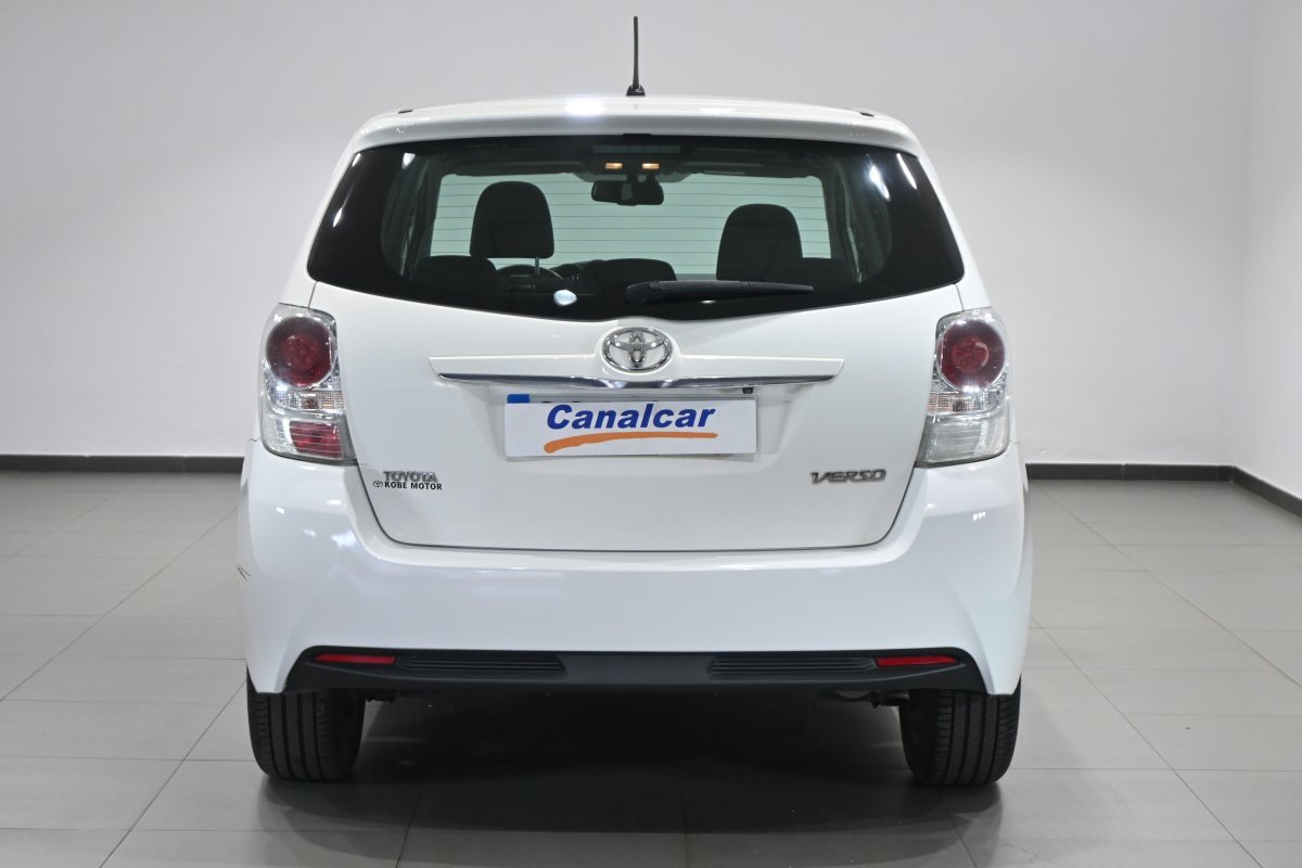 Foto Toyota Corolla Verso 5