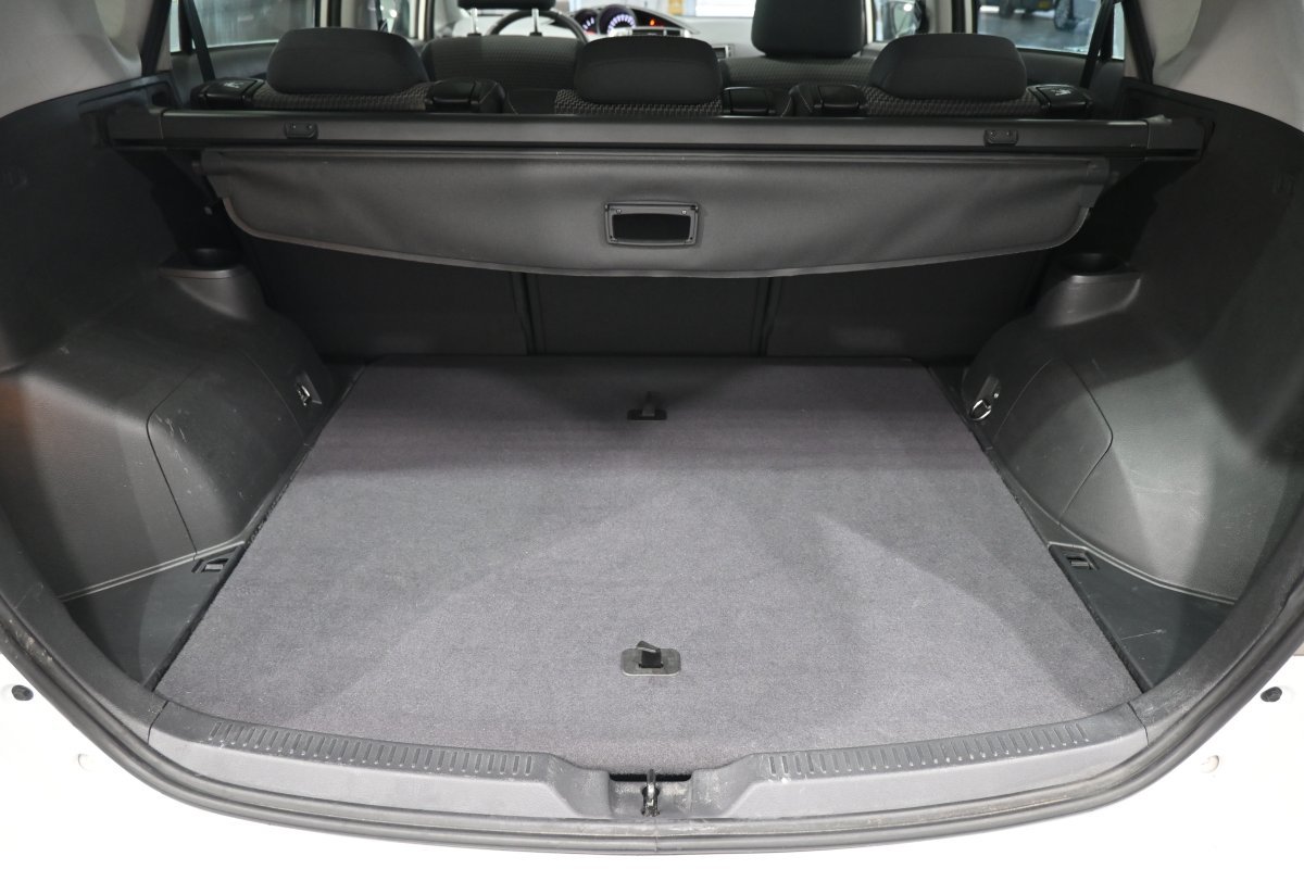 Foto Toyota Corolla Verso 8