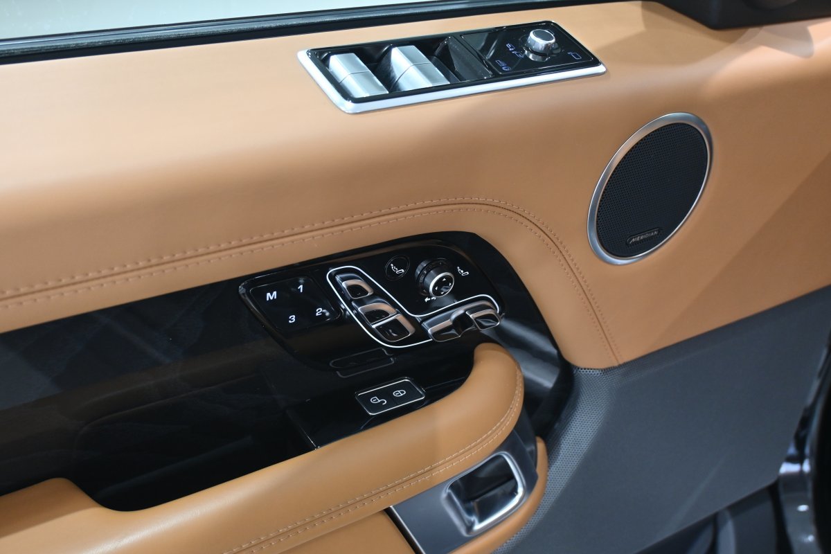 Foto Land-Rover Range Rover 33