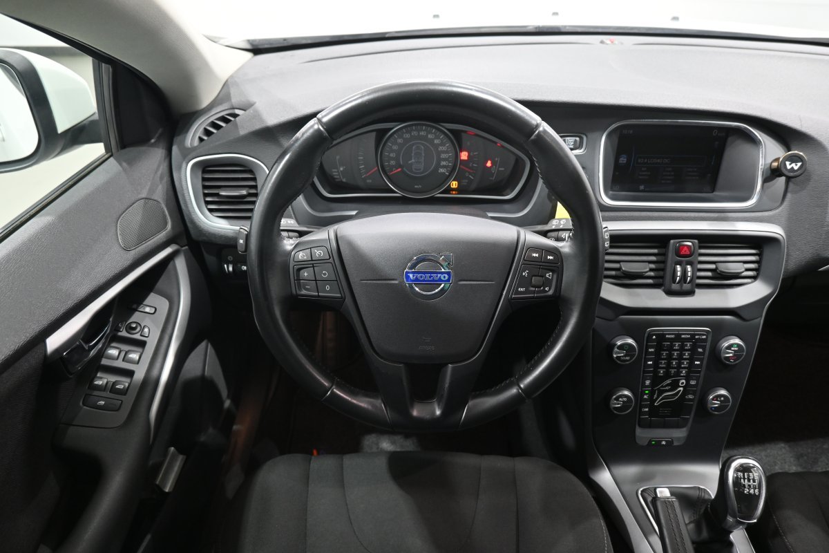 Foto Volvo V40 19