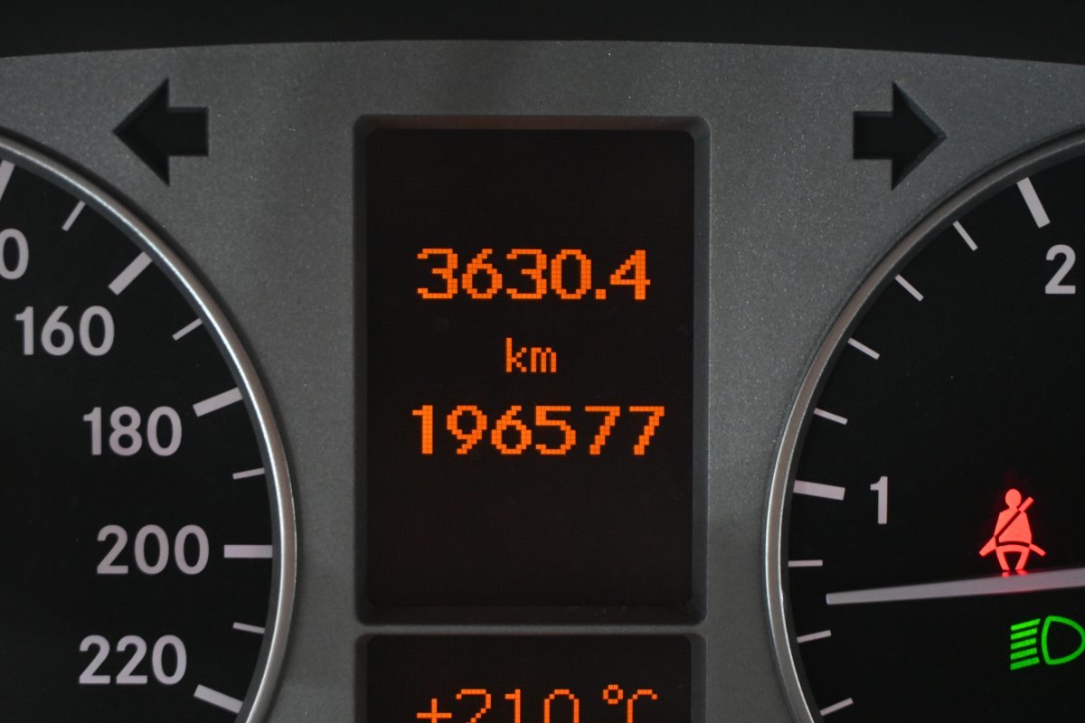 Foto Mercedes-Benz Clase B 12