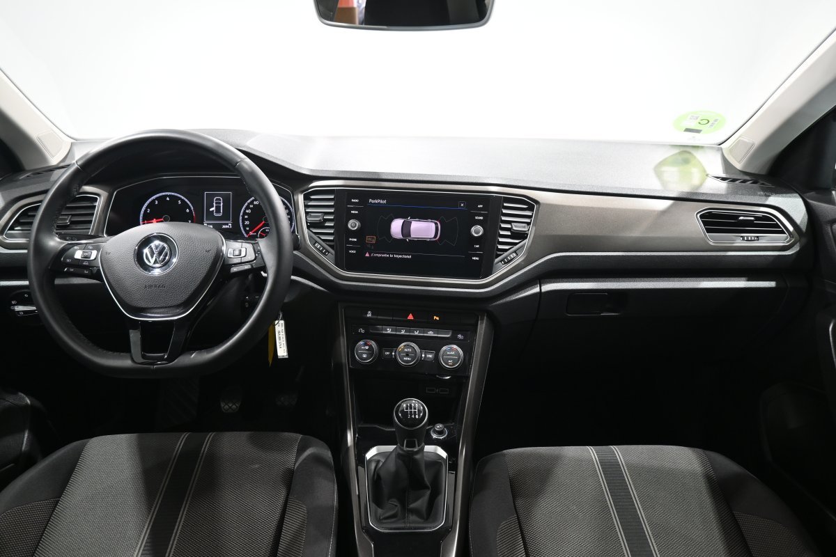 Foto Volkswagen T-Roc 17