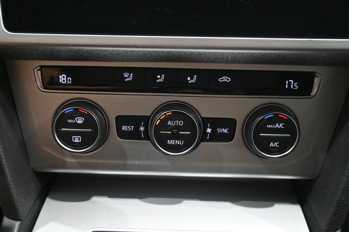 Foto Volkswagen Passat 17