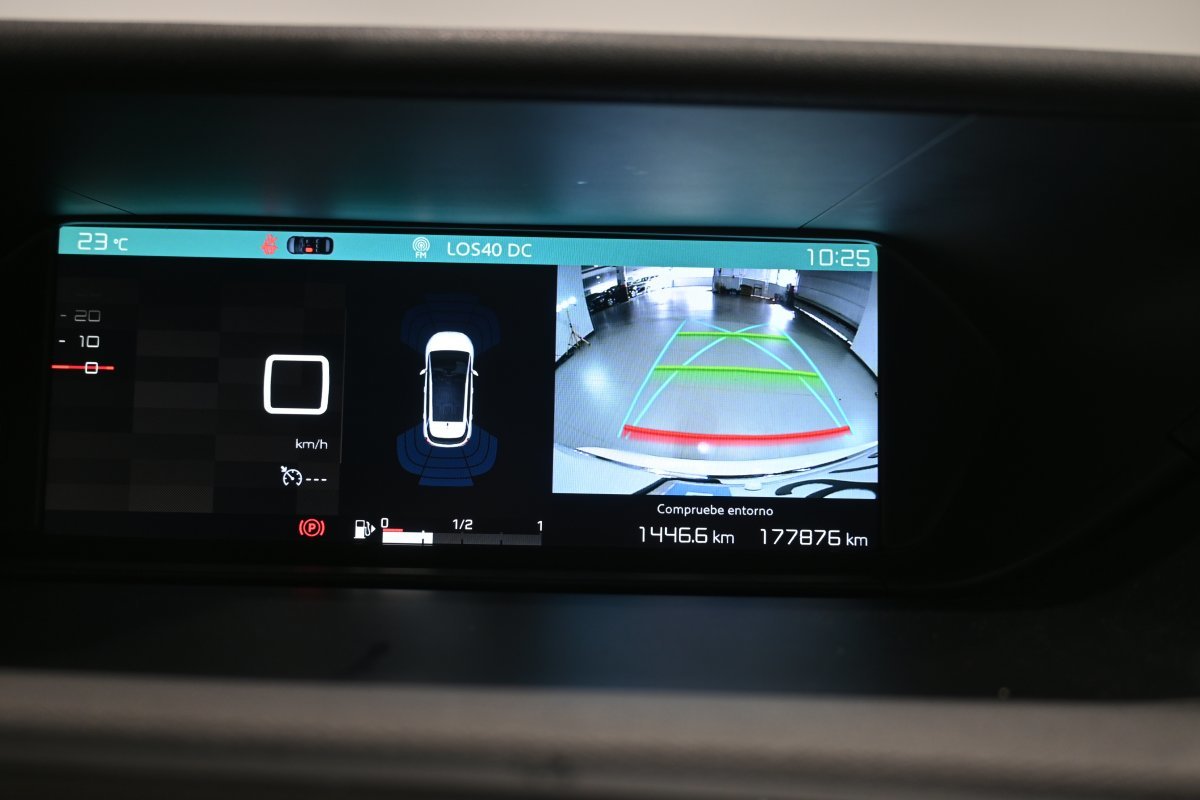 Foto Citroën C4 Picasso 17