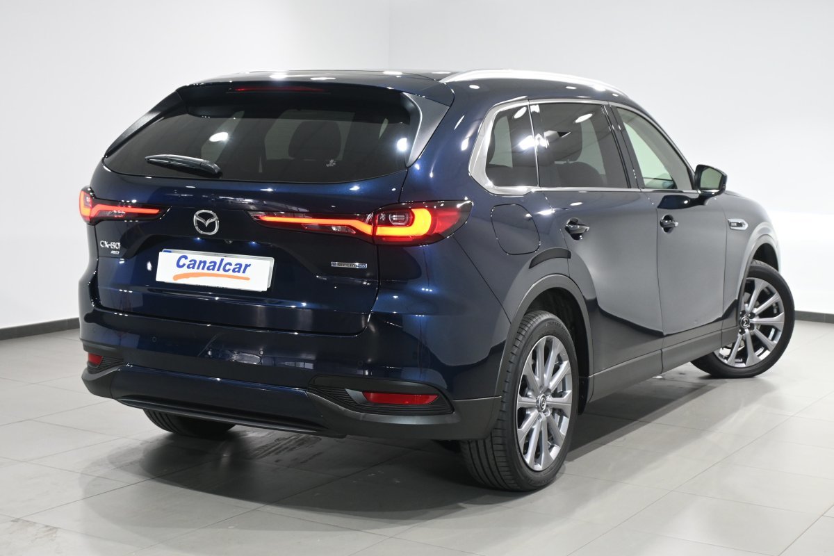 Foto Mazda CX-80 4