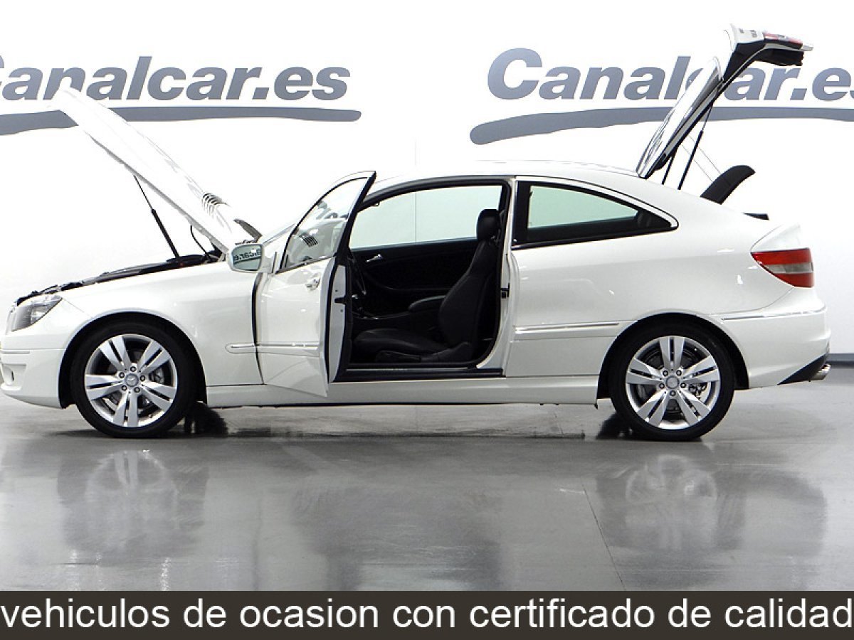 Foto Mercedes-Benz Clase CLC 11