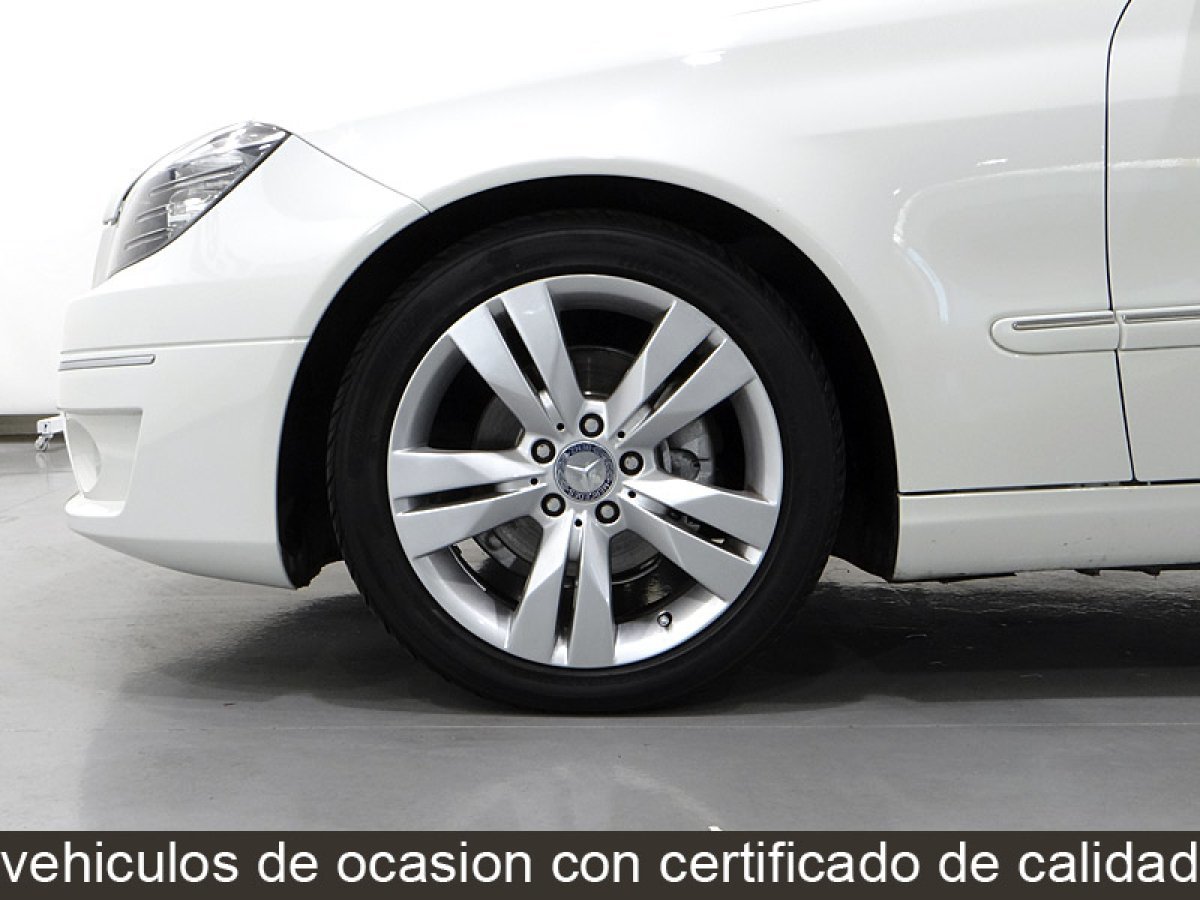 Foto Mercedes-Benz Clase CLC 16