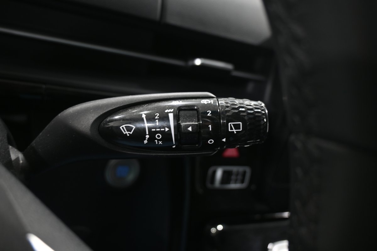 Foto Hyundai Staria 25