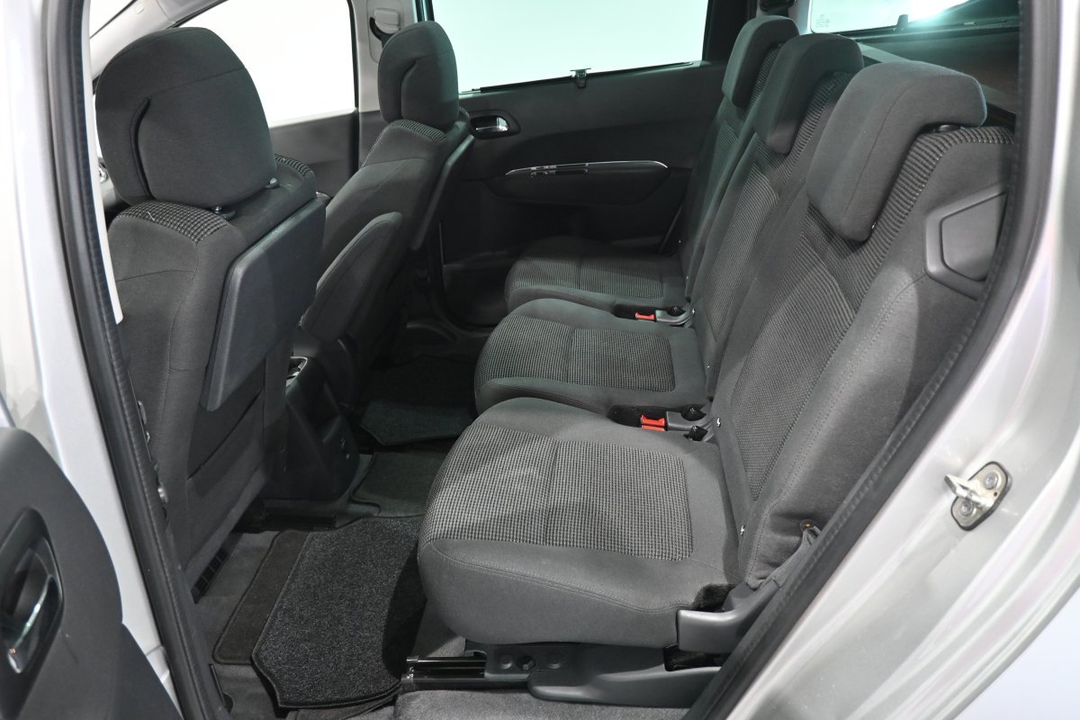 Foto Mercedes-Benz Clase CLC 11