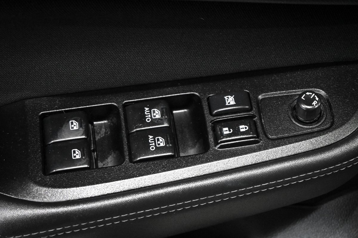 Foto Subaru Outback 28