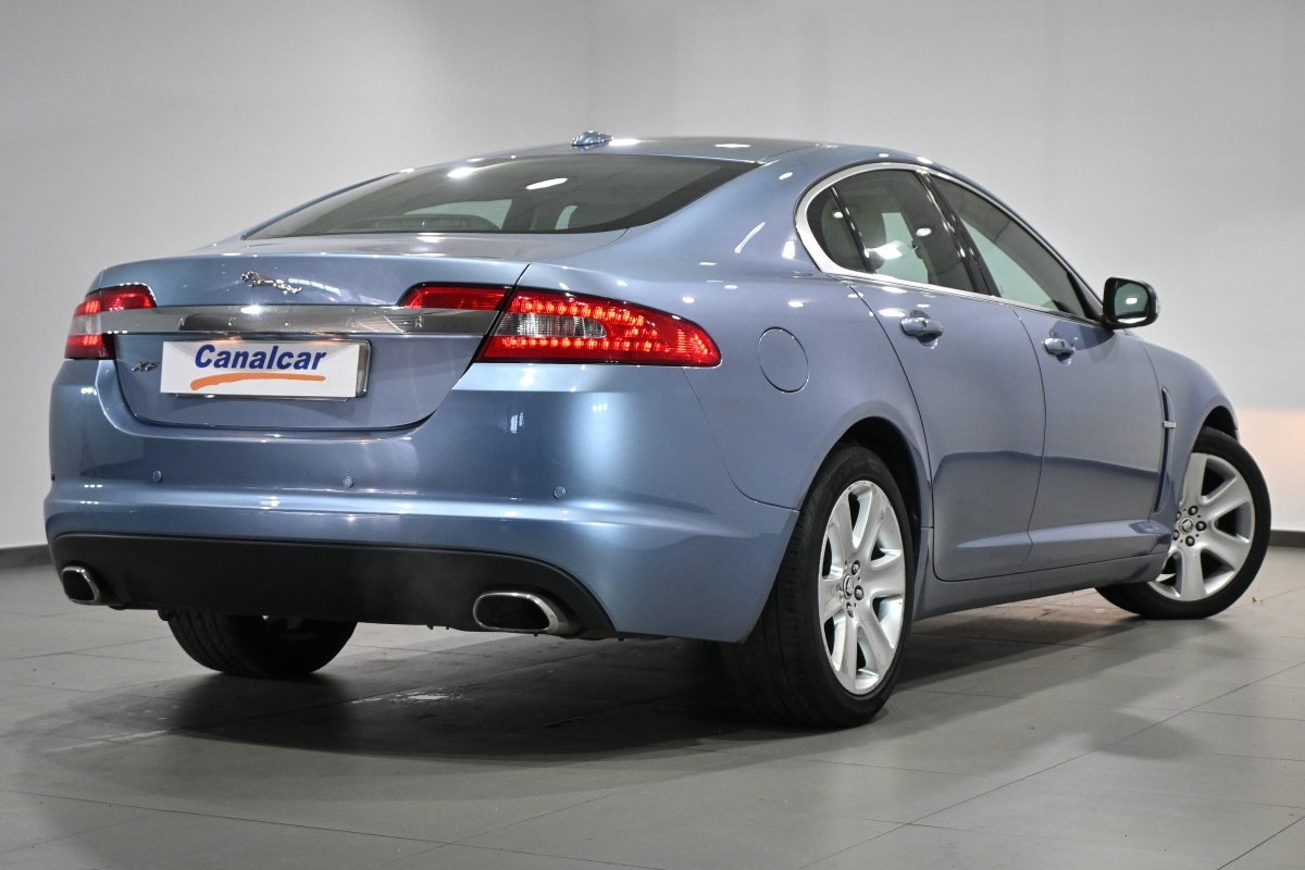 Foto Jaguar XF 4