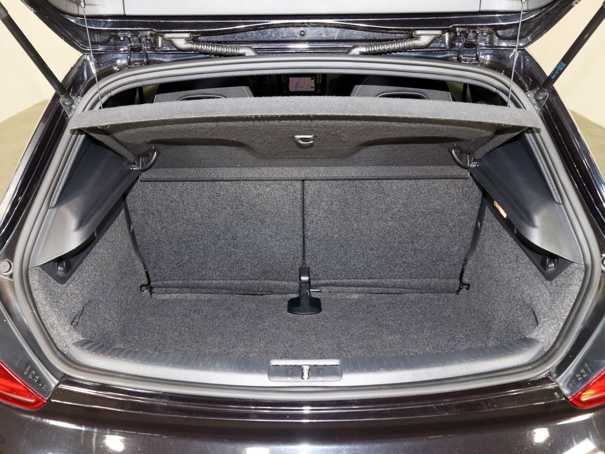 Foto Volkswagen Scirocco 8