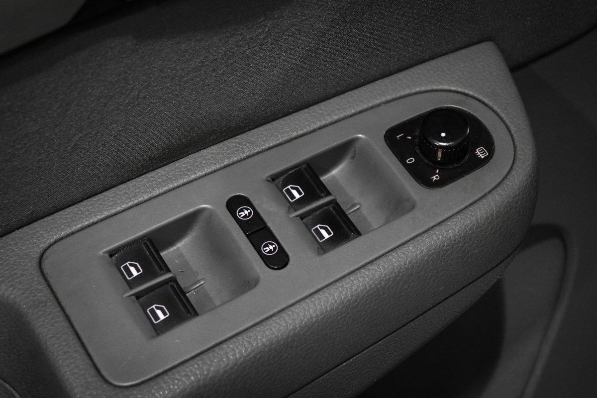 Foto Seat Alhambra 27