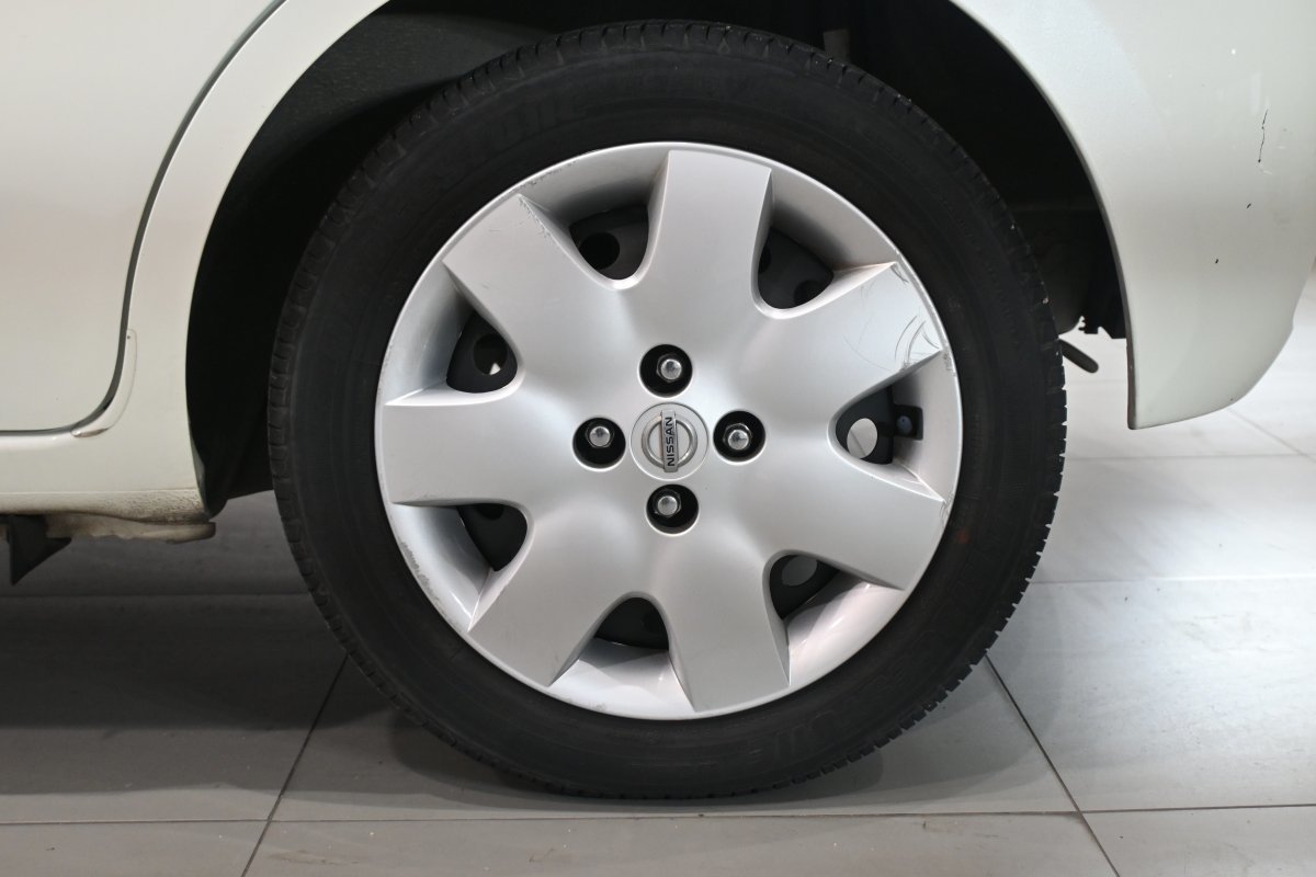 Foto Nissan Micra 26