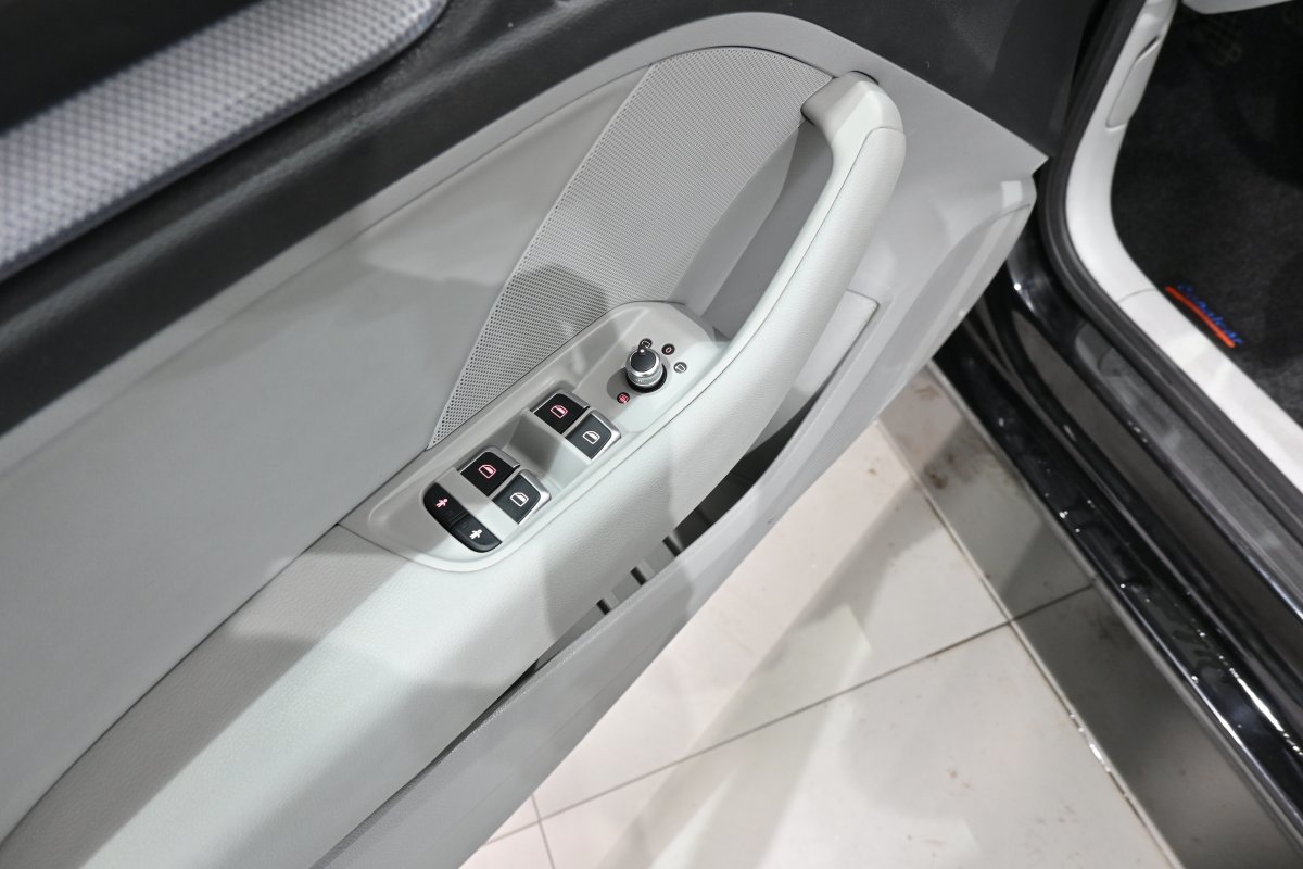 Foto Audi A3 Sedan 23