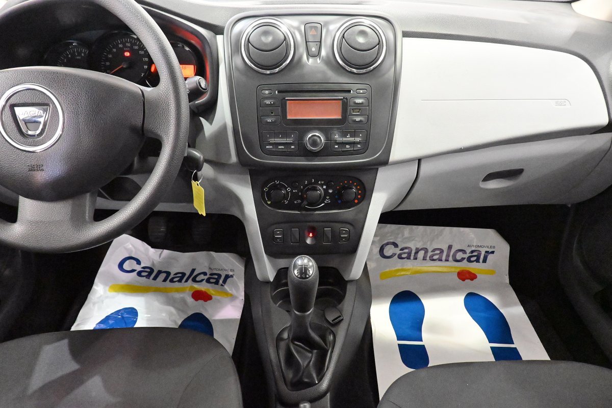 Foto Dacia Sandero 15